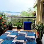 דירה Duplex Apartment, Sea View And Swimming Pool ניס