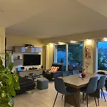 Duplex Apartment, Sea View And Swimming Pool Apartamento *