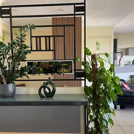 Duplex Apartment, Sea View And Swimming Pool * Nizza