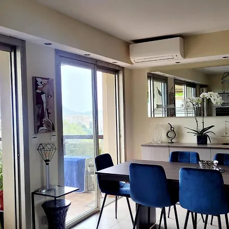 Duplex Apartment, Sea View And Swimming Pool Apartamento Nice