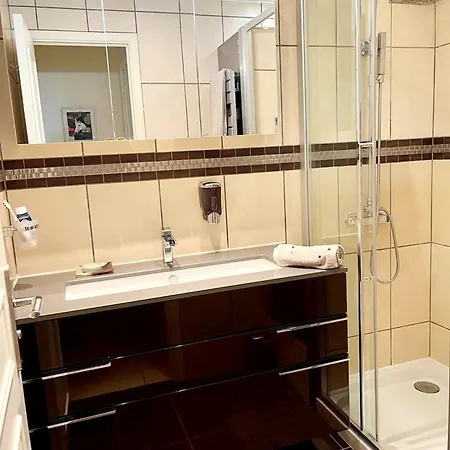 Apartman Duplex Apartment, Sea View And Swimming Pool